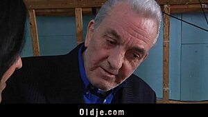 I’m overwhelmed by old teacher giving sex lessons to teen student with intense fucking