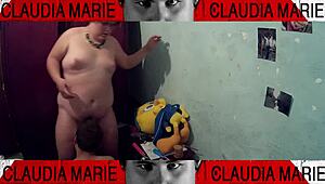 i dominate the curvy fat woman by licking her pussy and fucking her against the closet