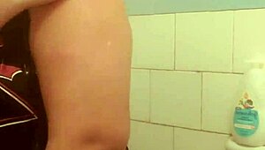 Wow, Strange Wet Arm Fetish in Bath with Small Tits!