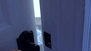 Touch It Daddy, It's So Pretty & Pink with Vina Sky in Wild Action