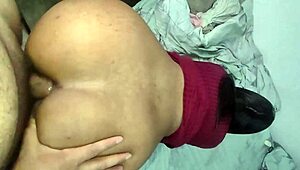 I Want You to Be a Real Man and as Your Stepmom I’ll Give My Huge Ass for Your Pleasure to Make You the Best