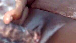 ebony babe squirts solo 😍