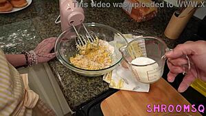 Hey stepbro, can you give me icing for my bake sale cookies?