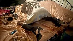 White slut in satin panties and corset gets doggystyle fuck with rimjob 😈