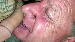 I watch my partner sucking cocks so good, it's amazing.