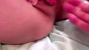 Cute short girl in Sanrio gets upside down blowjob 😋💦