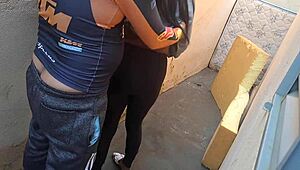 I love seeing my girlfriend in tight pants on the street 😘