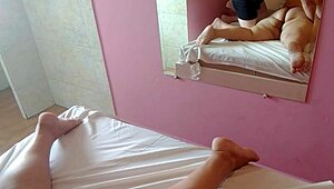 Той ми направи супер масаж и после заби кур в голямата ми путка