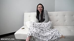 Classy Minnie Boom fingers her juicy pussy.