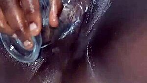 ebony babe squirts solo 😍