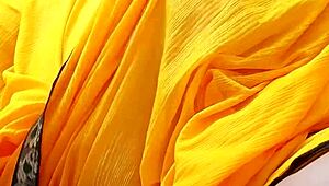 قلبي يدق بسرعة من نهود بنت هندية 18+ كبيرة