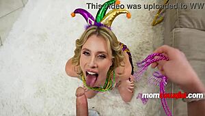 Stepmom flashing in cowgirl riding