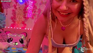 Mia Kay teases with sloppy bedroom blowjob