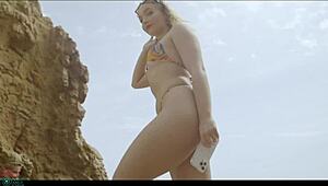 two friends deepthroat cocks and rim big asses