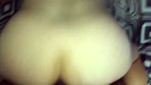 big butt milf gets homemade doggy from big black dick