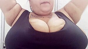 Mary Jhuana, the bbw babe, slips a plug in at the mall bathroom.