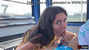 Чувак, я получил рискованный минет на колесе обозрения в парке, сердце колотилось!