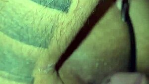 Él me folló íntimamente hasta correrse