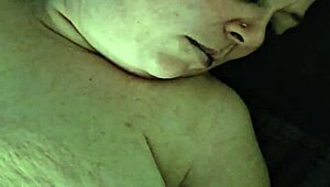 Stepmom’s face covered in cum after quick jerk session