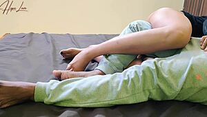 This virgin girlfriend gets roughly fucked by a big cock