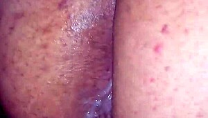 Él me folló íntimamente hasta correrse