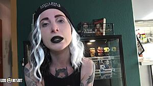 Exhibitionism challenge with lou nesbit and lia louise unfolds