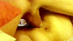 this mature wife is getting fucked homemade style 😘