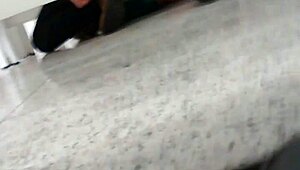 Pega��o No Banheiro Do Shopping Gay