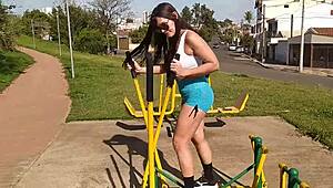 yo, wanna see this hot latina flash tits and suck in public streets?
