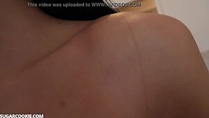 wow, this busty latina milf strips n’ bangs her boyfriend! 😍