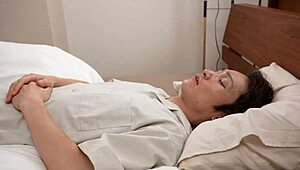 Super Lewd Japanese Mom Hiromi Hirota in Creampie Muff Diving