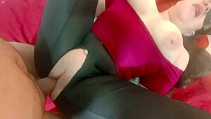 Mi HERMANASTRA deja FOLLA la CONCHA por DINERO en ILLINOIS