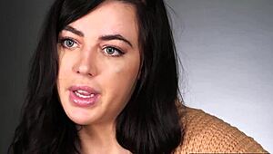 i watch whitney wright rub her clit to intense orgasm