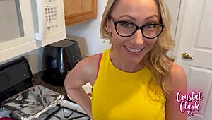 Stepmom Gets Stuffed Hard by Stepson on Thanksgiving Day