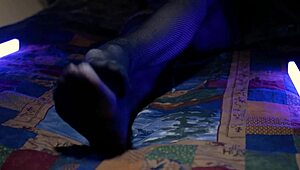 Beautiful toes in sexy fishnet stockings