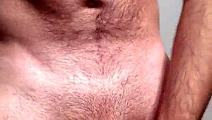 i'm watchin my hard cock cummin all over, it's so hot