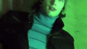 stunning young girl picked up for outdoor real porn action