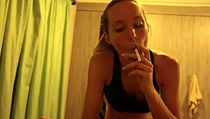 hey, blowjob and cum all over my face in bed 😏💦