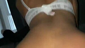 Redhead Gets Creamy Pussy From Monster Cock Creampie