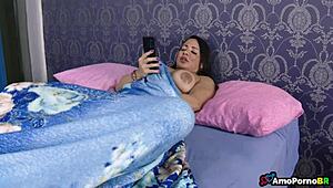My menopausal stepmom spies on my phone to fantasize wild stuff, crazy right? 😅