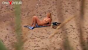 Beach Voyeur Catches Older Guy Banging Hot Milf