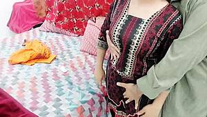 Pakistani wife enjoys anal sex on her wedding anniversary.