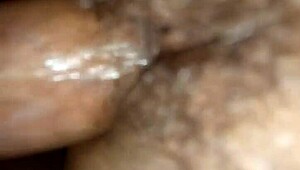 Watch this mature pussy get wet in close-up, do you like it?
