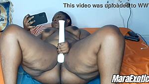 i'm watching porn and rubbing my juicy pussy, squirting with vibrator