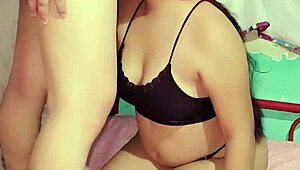 Girl swallows all semen after blowjob!