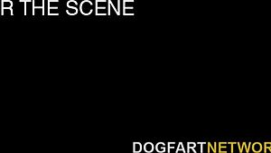 gudinna Kyras väg till berömmelse med vit kille