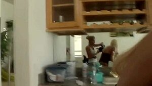 LESBIAN BABES BIG DILDO