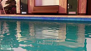 Wendy takes dipper by pool in wild 3D parody