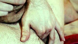 i was toying and fingering my hairy hole up close