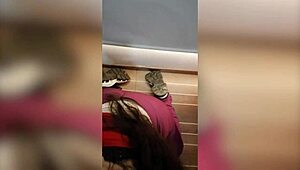 Rżnij tę mamuśkową dupę w hotelu!